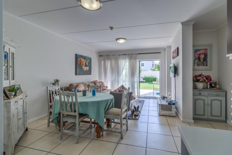 To Let 3 Bedroom Property for Rent in Somerset West Western Cape